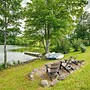 Lakefront Gem: Hot Tub & Game Room in Hancock