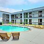 Surestay Studio By Best Western Victoria