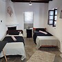 Room-pyrgi Artemis - Place