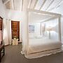 Room in B&B - Sunny Stay - Beautiful Spacious Room in Villa mi Cuna Wi
