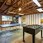 The Gathering Place - 2-level Home With Game Room 3 Bedroom Home by Re