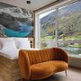 Stryn House - Hotel & Apartments