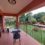 Modern House With Pool in Mount Pleasant - 2063