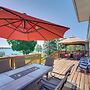 Riverfront St. Clair Home - Dock, Grill & Fire Pit