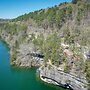 Cliffside Eureka Springs Cabin w/ Beaver Lake View