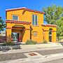 Walk to Netflix Studios: Updated ABQ Getaway!