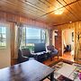 Lakeside Cabin w/ Beach ~ 14 Mi to Ski Area!