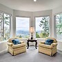 Peaceful Issaquah Hideaway w/ Sweeping Views