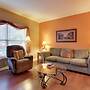 Parkway Condo ~ Walk to Island in Pigeon Forge!