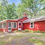 Peaceful Traverse City Cabin ~ 16 Mi to Dtwn!