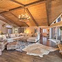 Luxe Beech Mtn Cabin w/ Hot Tub: 2 Mi to Skiing!