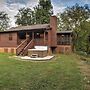 Creekfront Cabin Near Chattanooga w/ Hot Tub!