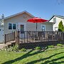 Cozy Villas Cottage w/ Deck, 1/2 Block to Beach!