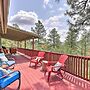 Strawberry Hideaway in the Pines w/ Hot Tub!