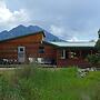 Emigrant Cabin on 10 Acres w/ BBQ & Peaceful Views