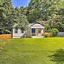 Family-friendly Atlanta Home ~ 3 Mi to Downtown!