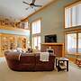 Spacious Mcarthur Home: Private Hot Tub + Pond!