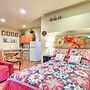 Inviting Studio w/ Patio, 15 Mi to Portland!