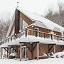 The Pika - Beautiful Mountain-top Cottage With 23 Acres of Private Lan