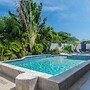 Palm Beach 34 Suitable for 8 Persons 4 Bedrooms 4 Bathrooms