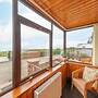Bellrock View - Traditional Coastal Retreat