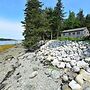 Cottage on Northwest Harbor