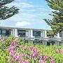 Whispering Sands Motel
