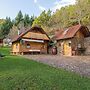Rudnica Hill Lodge