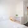 Stylish 4BD House With Private Garden - Stratford