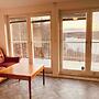 Bjurvik's Villa - Flat 2 - Business Customers Only