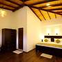 Hillcrest Villa