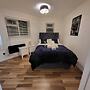 Lovely 2-bed Apartment in Grays
