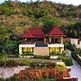 Luxury Villa with Stunning Views - PJL