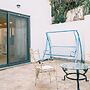Comfy Flat w Patio 3 min to Beach in Bodrum