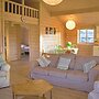Skylark Lodge