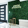 Gatsby Theme Near Downtown w Game Room, EV Charger