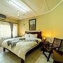 Room in Villa - Zambezi Family Lodge - Lion Room