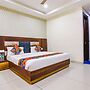 Fabhotel Lime Wood