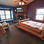 Lazy R Cottages: 18 1 Bedroom Cabin