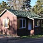 Triple R Cottages: 6 1 Bedroom Cabin