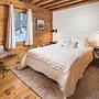 Red Feather Cabins 250