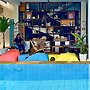THE PLACE Hostel & Pool Bar