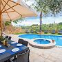Villa Soldanis 6 Bedroom Villa With Private Pool