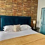 Chester Centre 2-bed Apartment -by Oddfellows