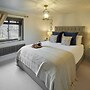 Host Stay Acorn Cottage