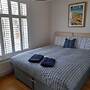 Impeccable 3 bed 2 Bath Central Cowes Cottage