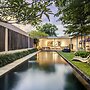 Loft Volcano by Alfred in Bali