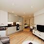 Seven Stays Modern Studio Apartment - Solihull