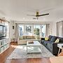 Block to Ocean: 'beachside Bungalow' in Galveston!