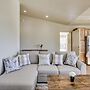 Comfy Oakhurst Duplex Near Hiking & Sightseeing!